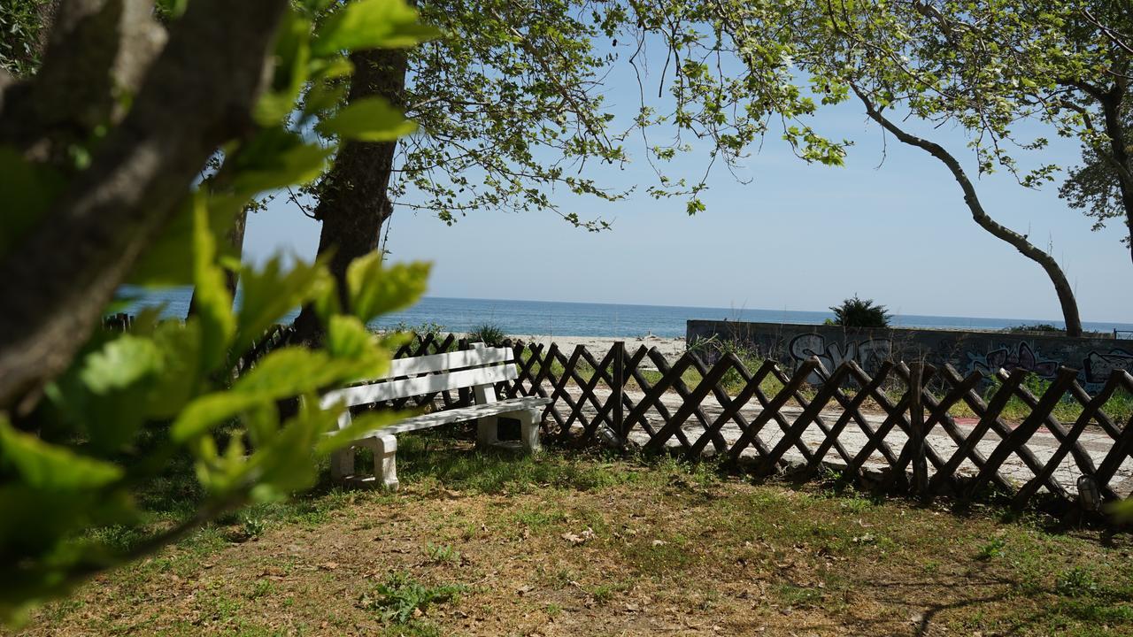 Hotel Morfeas Platamonas Extérieur photo
